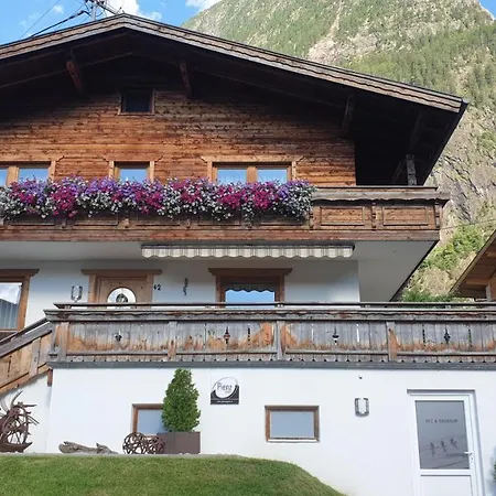 Pienz Apartment