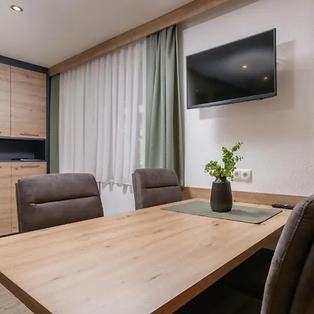 Pienz Apartment